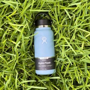 Hydro Flask 32 oz Wide Mouth Water Bottle